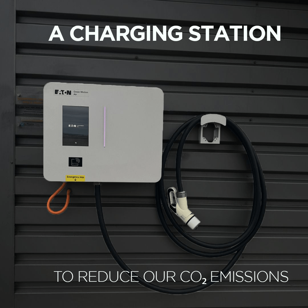 Borne-de-recharge-electrique-publicationVersion1 (1)